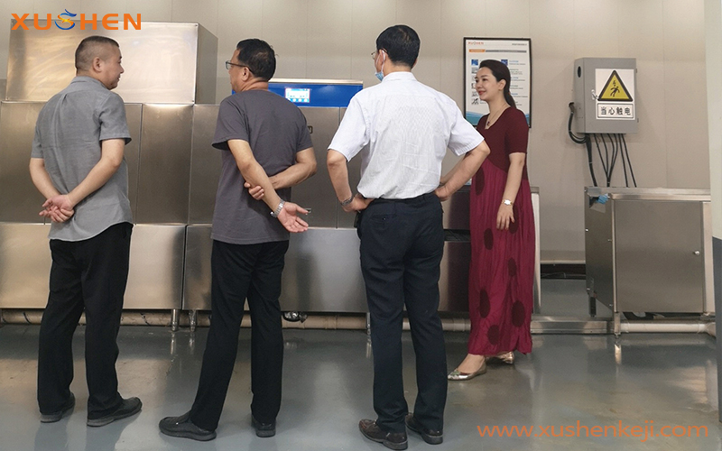 学校洗碗机，大型洗碗机，长龙式洗碗机厂家